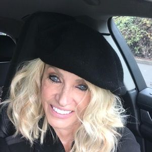 Meet your Posher, Terrie